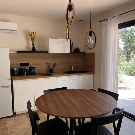 Appartement A 10 Min Du Centre Ville D'Uzes Aigaliers Esterno foto